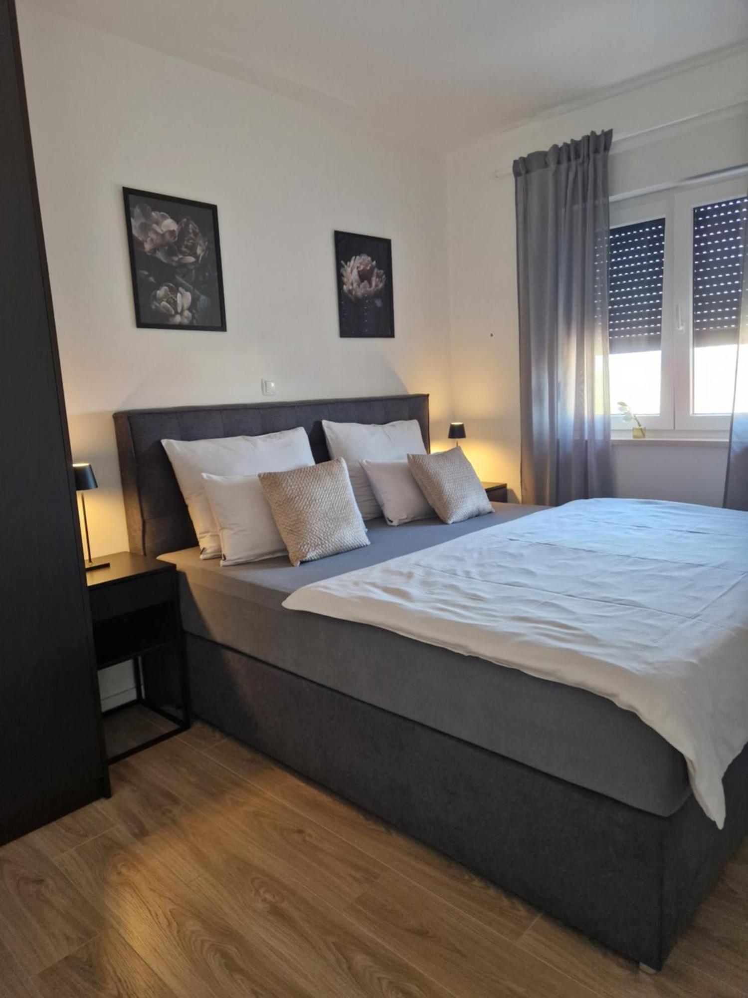 Deluxe Apartment Mila นิน ภายนอก รูปภาพ